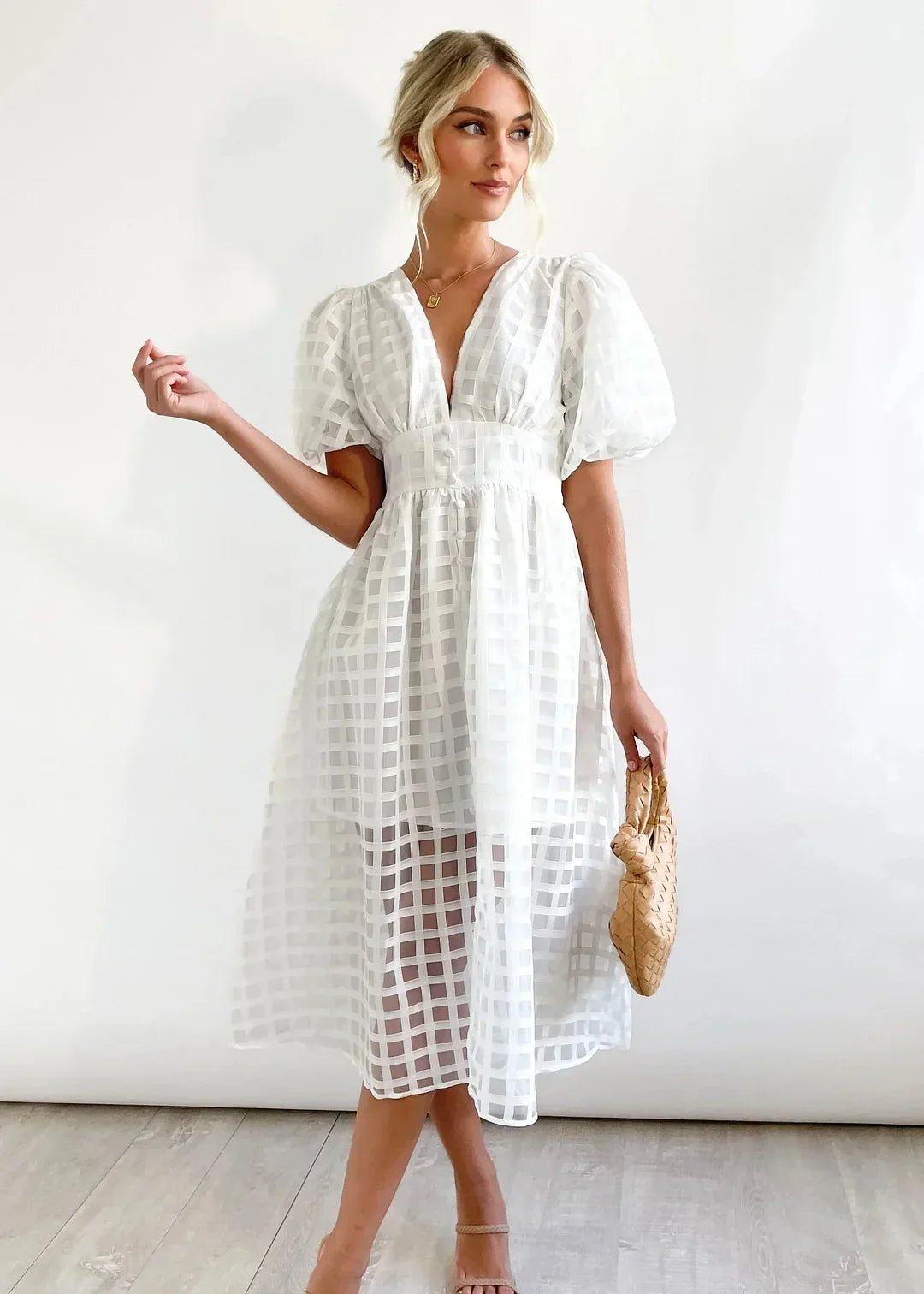 Nicole - Robe midi à imprimé carré et manches volantées by Beauty