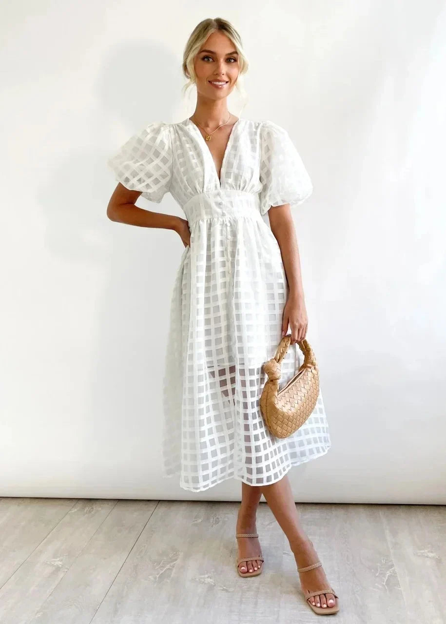 Nicole - Robe midi à imprimé carré et manches volantées by Beauty