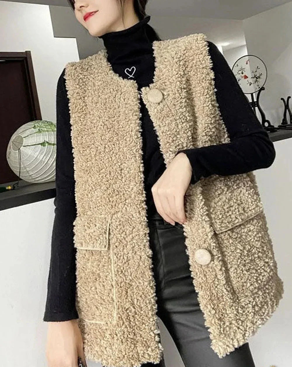 Gilet Khaki Chic d’Hiver avec Poches et Boutons Élégants