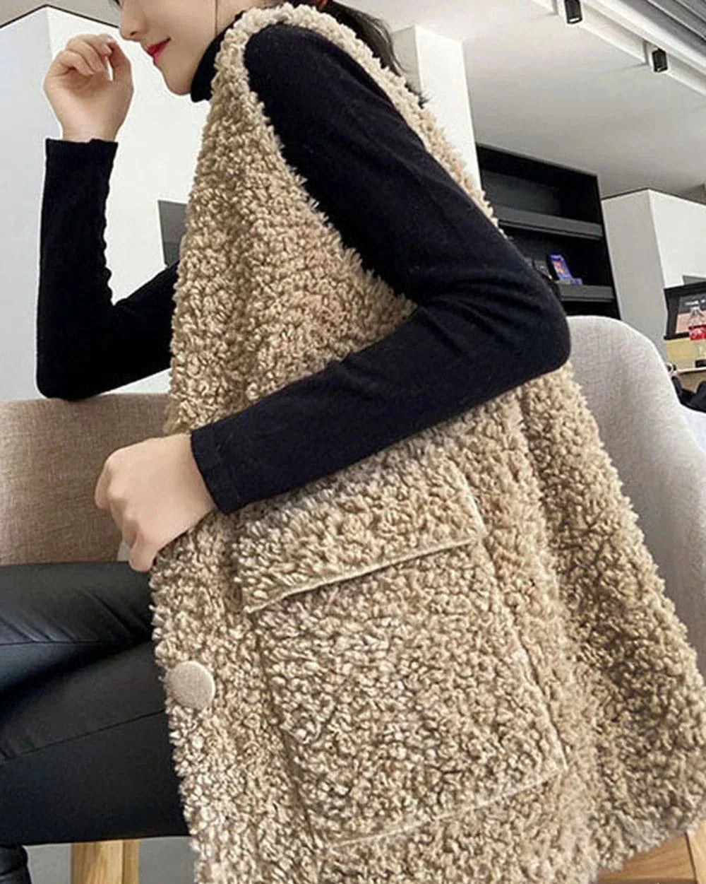 Gilet Khaki Chic d’Hiver avec Poches et Boutons Élégants