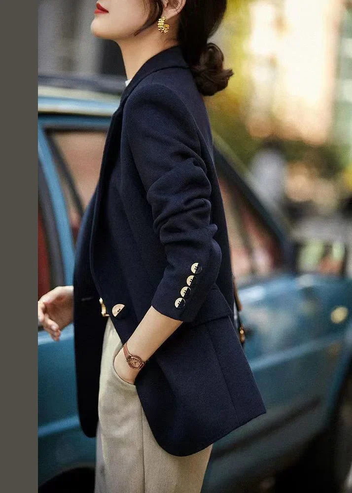 Manteau Femme Navy Boutonné – Patchwork Élégant pour l'Automne