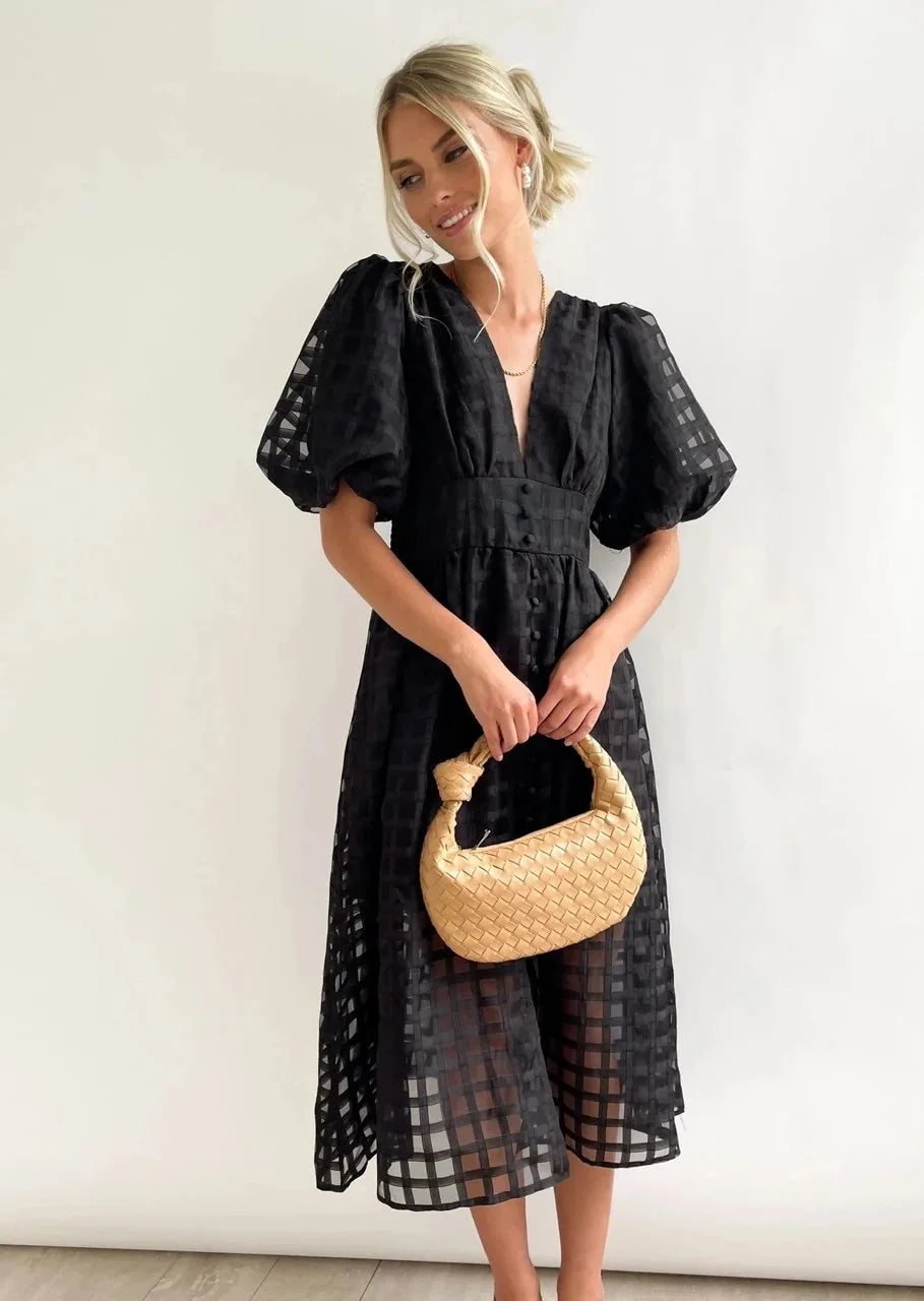 Nicole - Robe midi à imprimé carré et manches volantées by Beauty