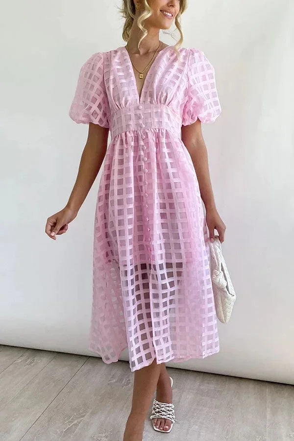 Nicole - Robe midi à imprimé carré et manches volantées by Beauty